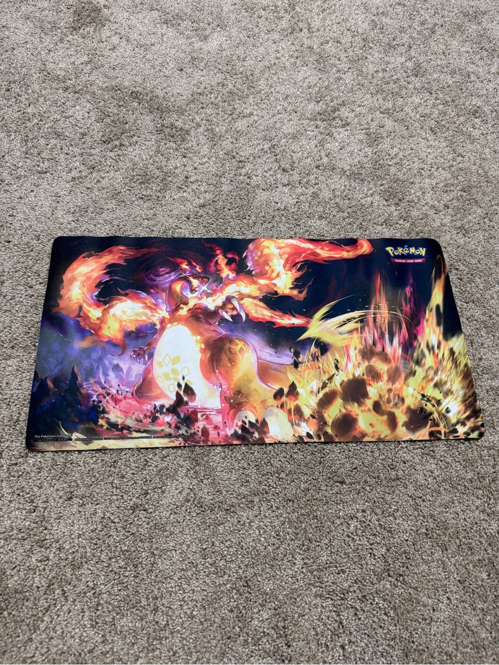 Pokémon TCG Charizard VMAX Playmat